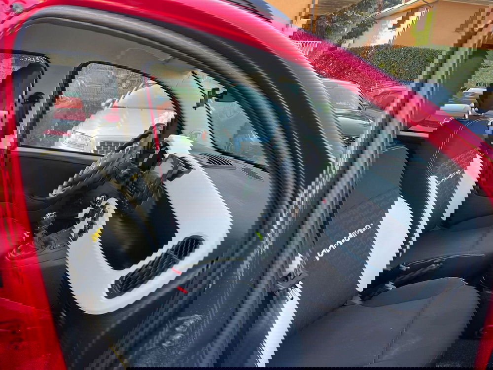 Fiat Panda Cross usata a Milano (14)