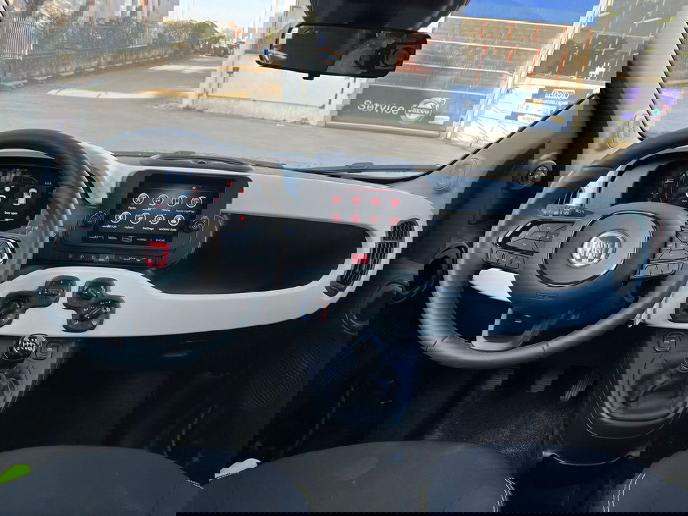 Fiat Panda Cross usata a Milano (17)