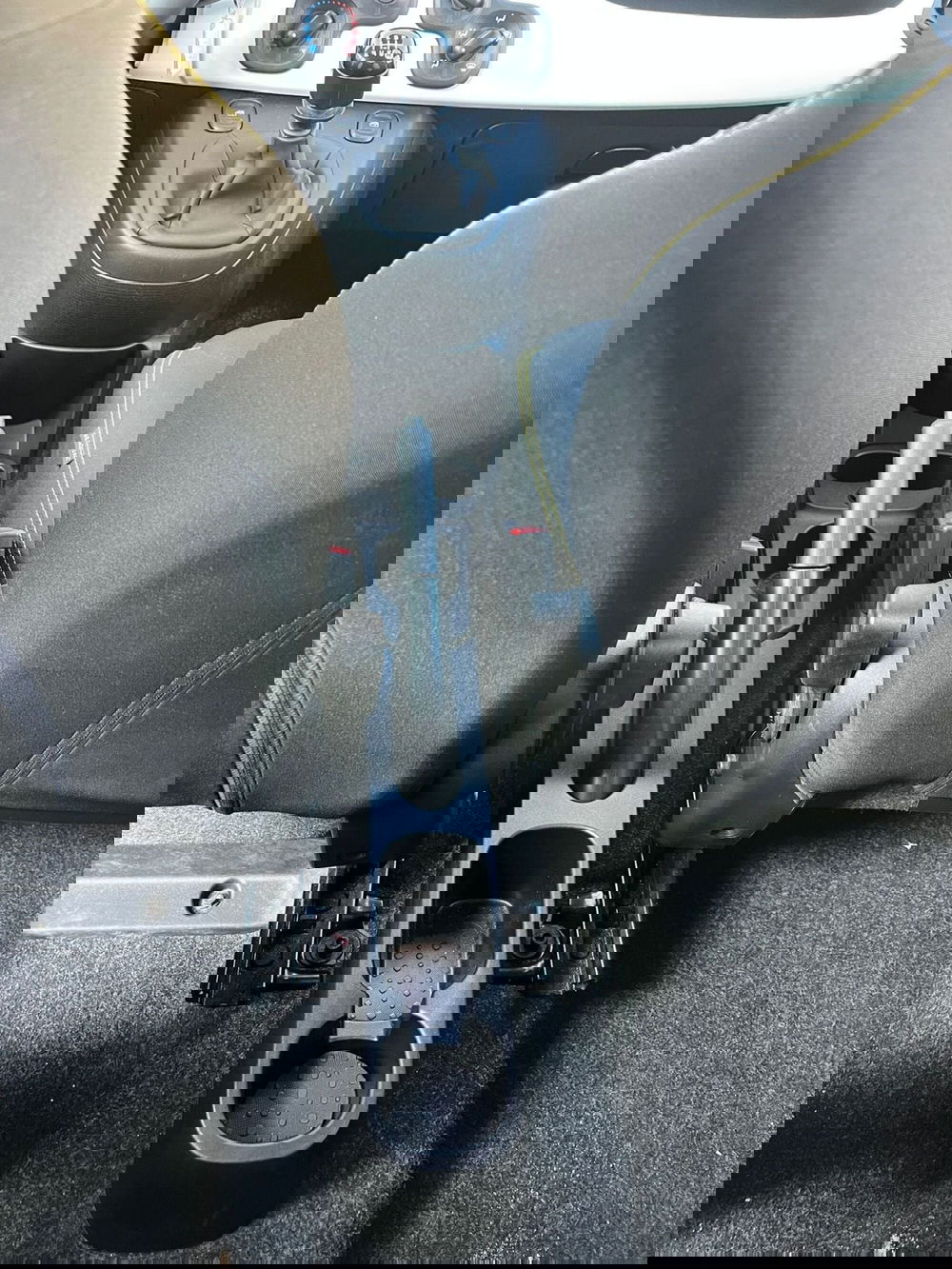 Fiat Panda Cross usata a Milano (20)