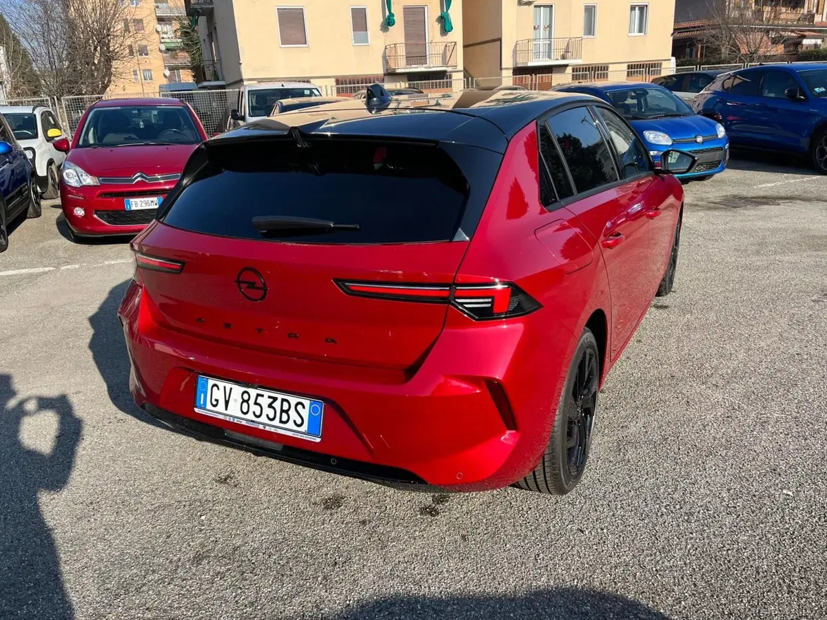 Opel Astra nuova a Milano (9)