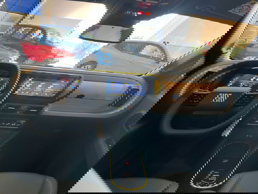 Fiat Grande Panda nuova a Milano (17)