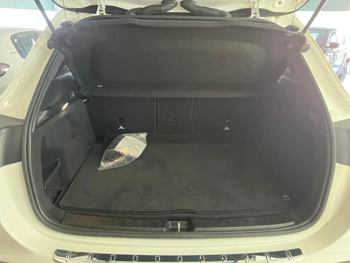 Mercedes-Benz GLA SUV usata a Milano (11)