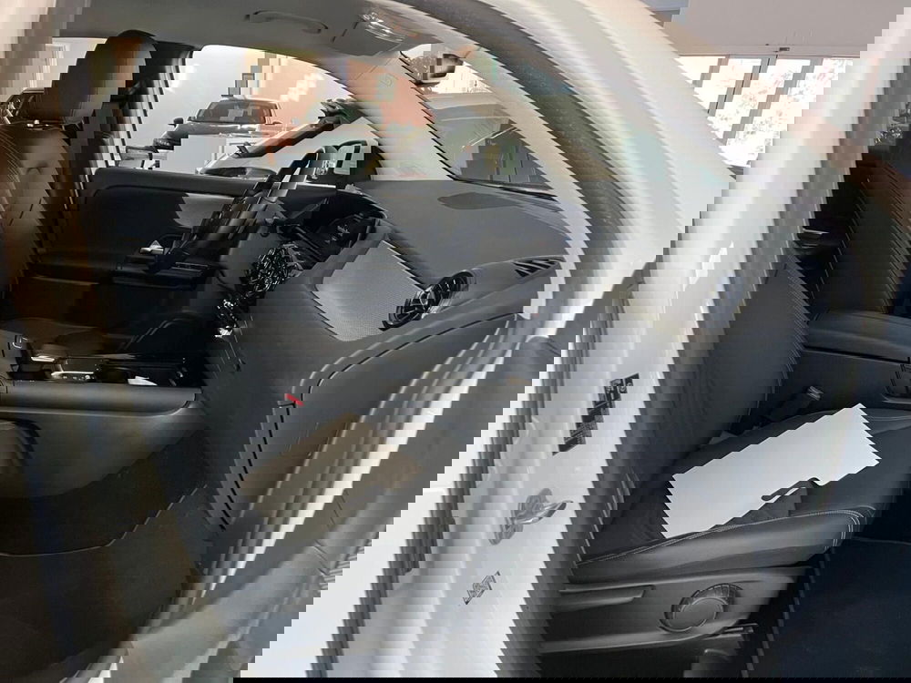 Mercedes-Benz GLA SUV usata a Milano (13)