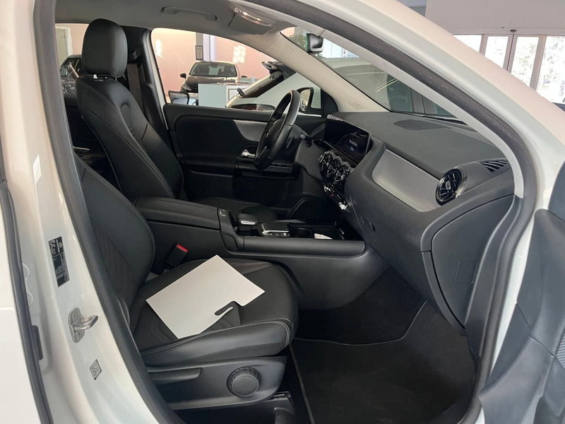 Mercedes-Benz GLA SUV usata a Milano (13)