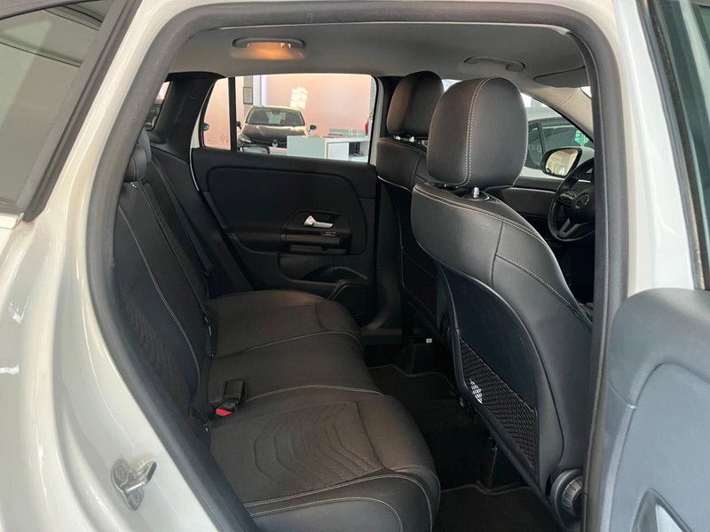 Mercedes-Benz GLA SUV usata a Milano (14)