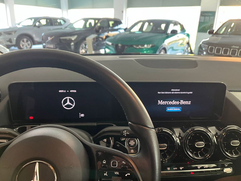 Mercedes-Benz GLA SUV usata a Milano (17)