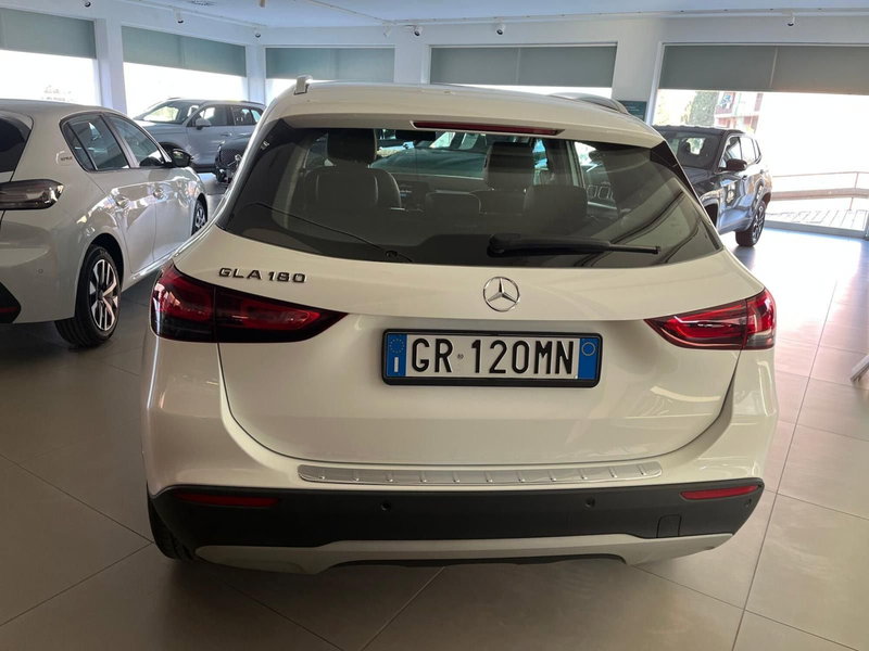 Mercedes-Benz GLA SUV usata a Milano (9)
