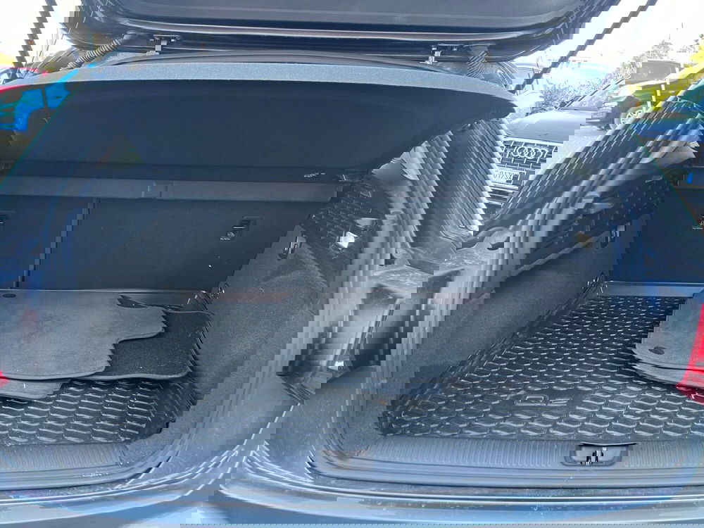 Audi Q2 usata a Milano (12)