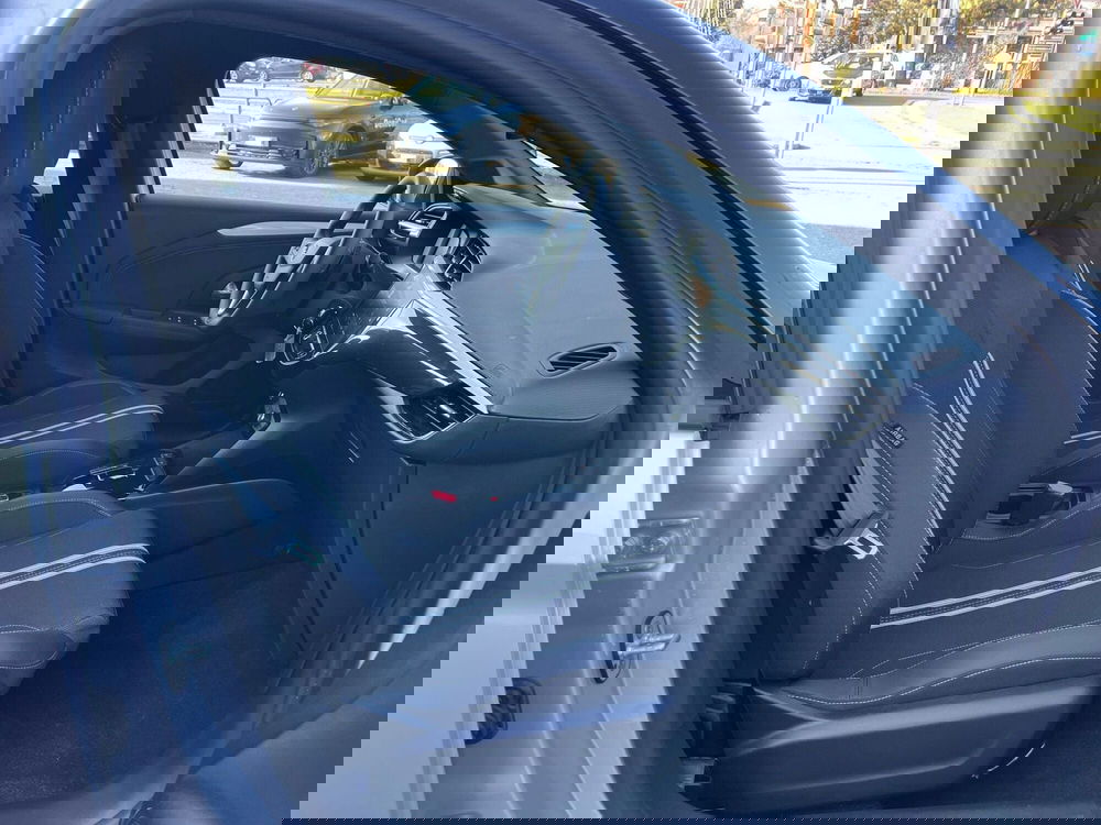 Opel Corsa usata a Milano (14)