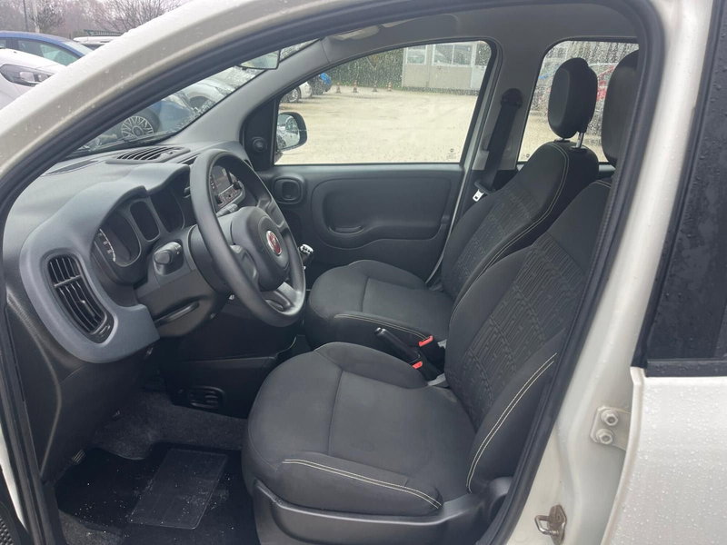 Fiat Panda Cross usata a Milano (13)