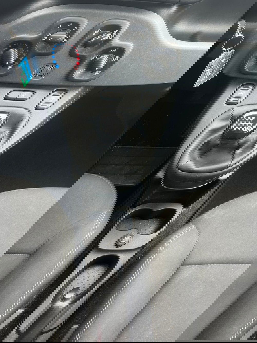 Fiat Panda Cross usata a Milano (20)