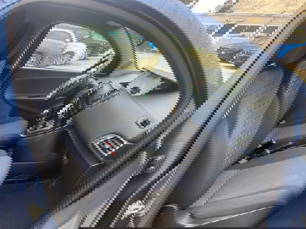 Lancia Ypsilon usata a Milano (14)