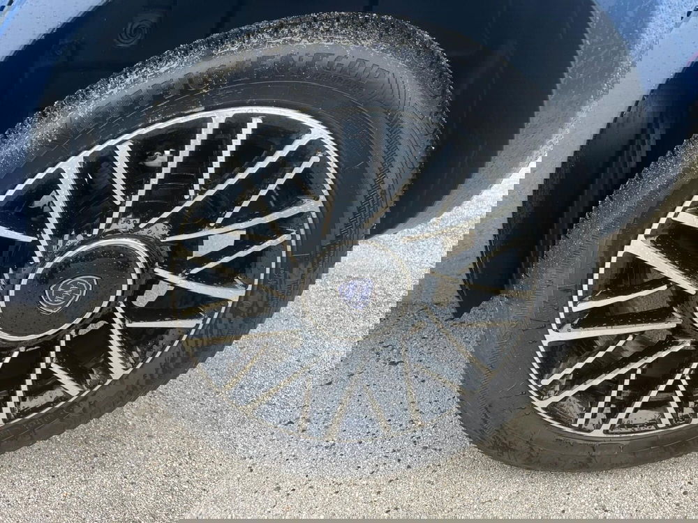 Lancia Ypsilon usata a Milano (7)