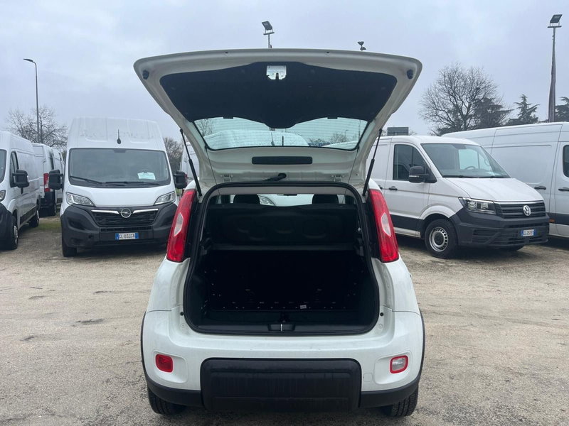 Fiat Panda Cross usata a Milano (11)