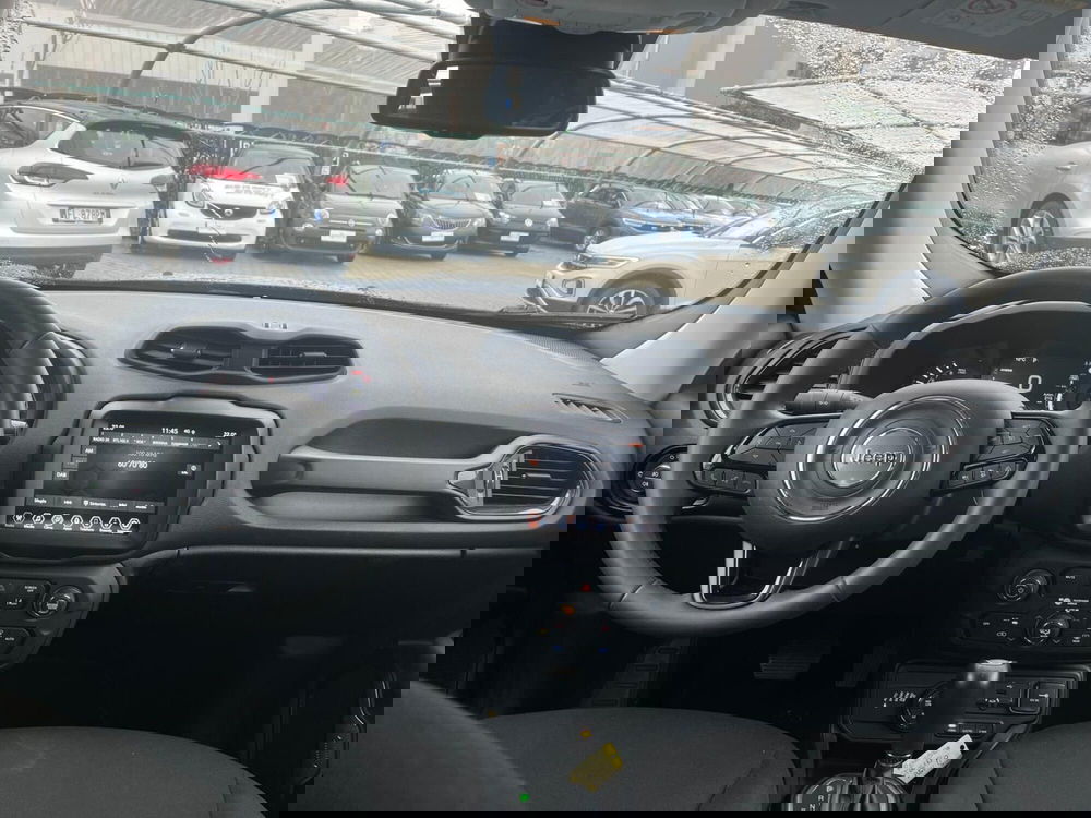 Jeep Renegade usata a Milano (17)