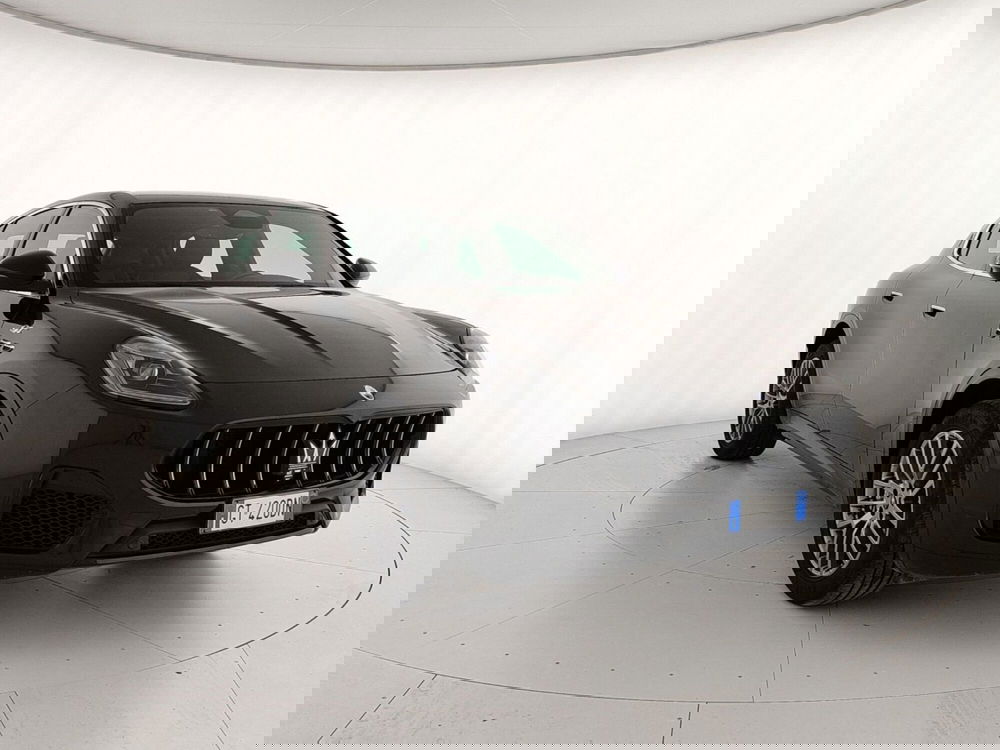 Maserati Grecale usata a Caserta