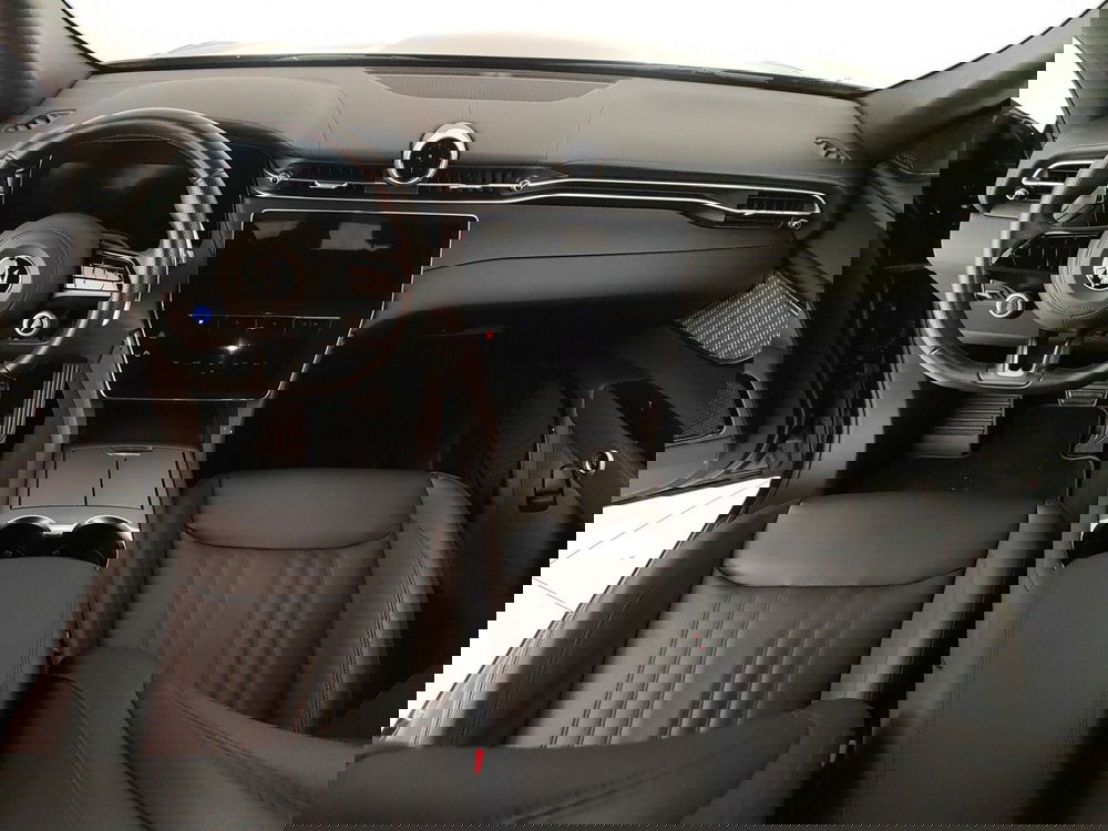 Maserati Grecale usata a Caserta (17)