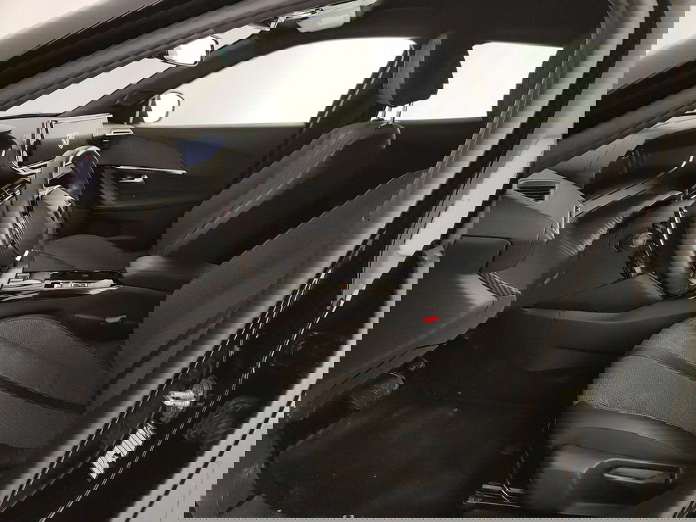 Peugeot 2008 usata a Caserta (16)