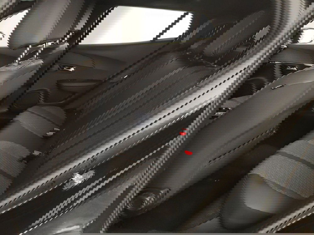 Peugeot 2008 usata a Caserta (18)