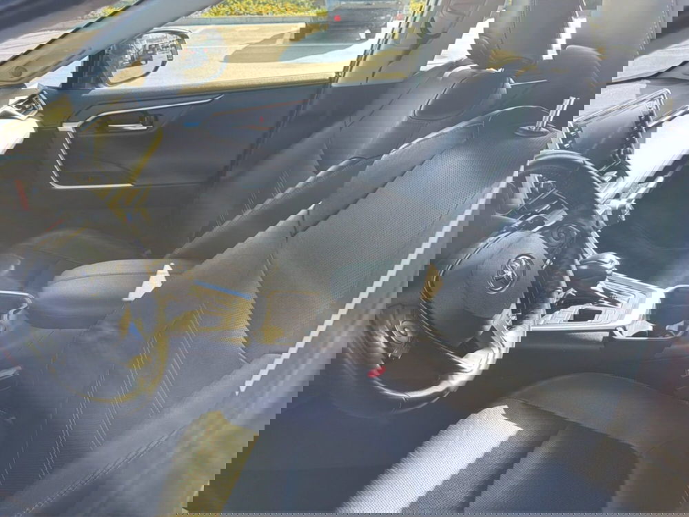 Toyota Rav4 usata a Siracusa (9)