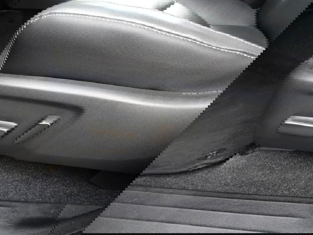 Toyota Hilux usata a Treviso (14)