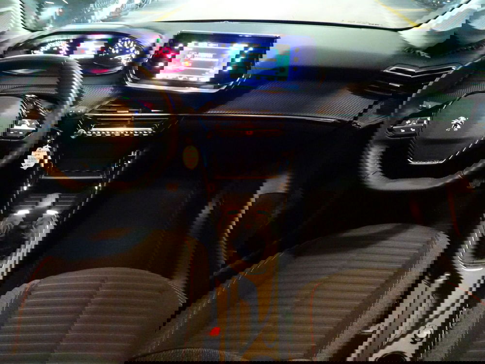 Peugeot 208 usata a Treviso (12)