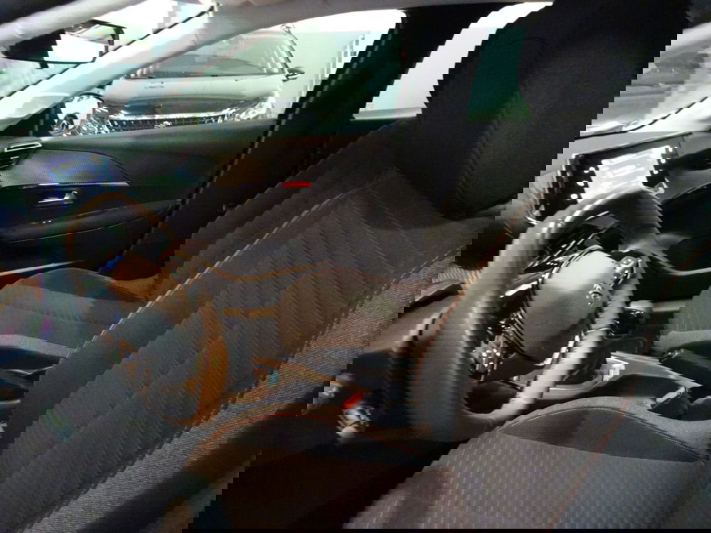 Peugeot 208 usata a Treviso (9)