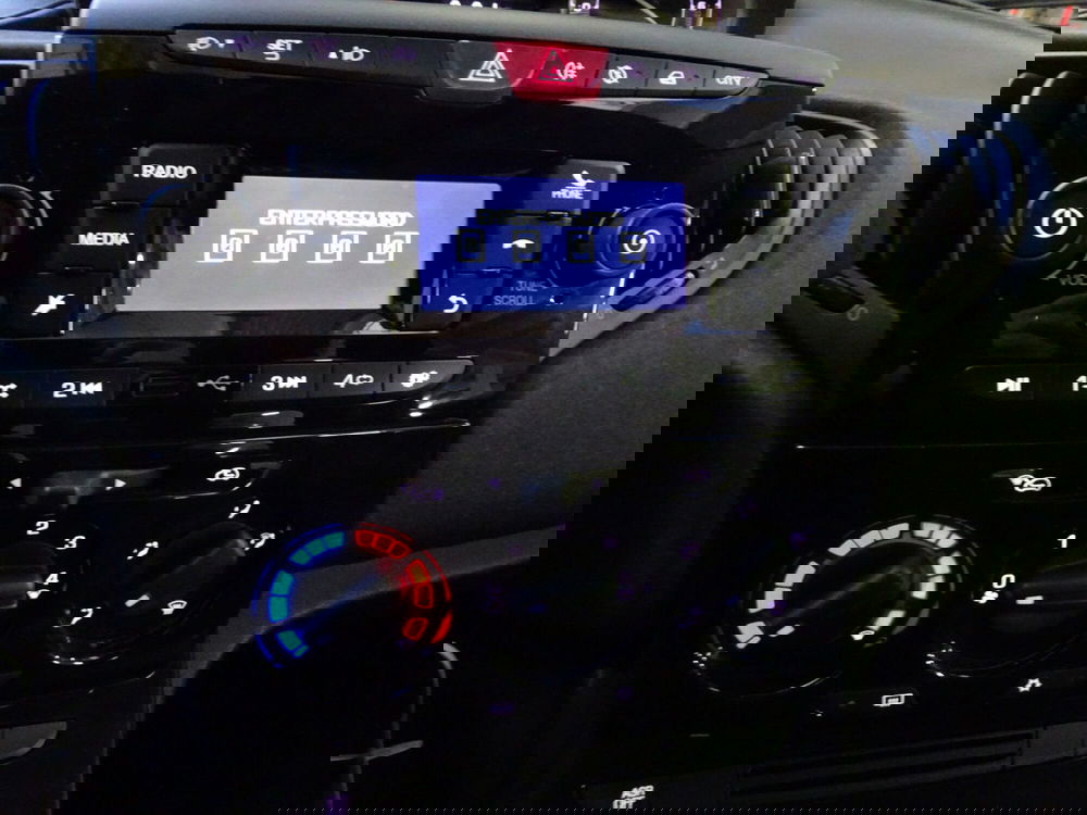 Lancia Ypsilon usata a Treviso (15)