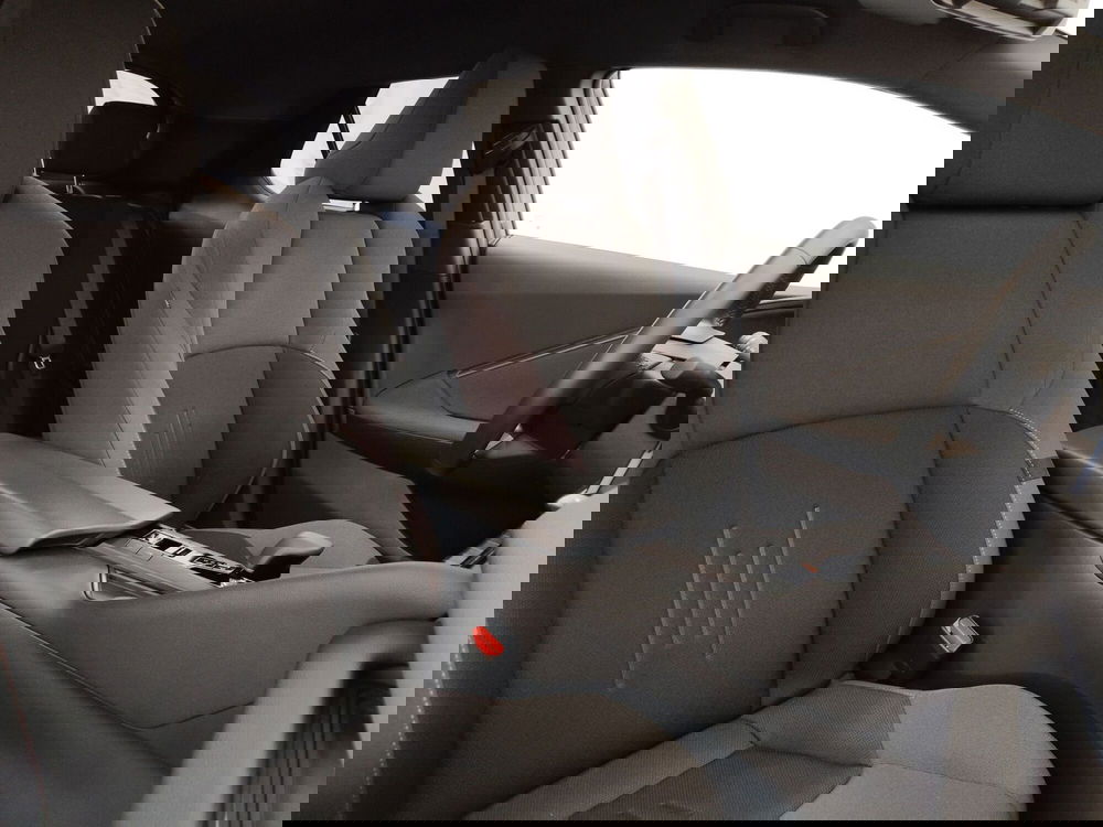 Toyota Toyota C-HR usata a Roma (6)