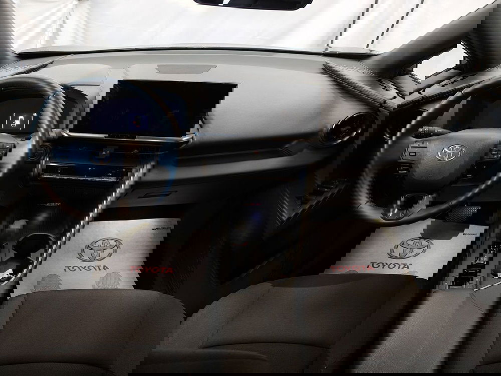 Toyota Toyota C-HR usata a Roma (8)