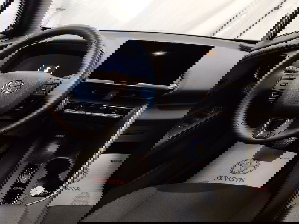 Toyota Toyota C-HR usata a Roma (9)