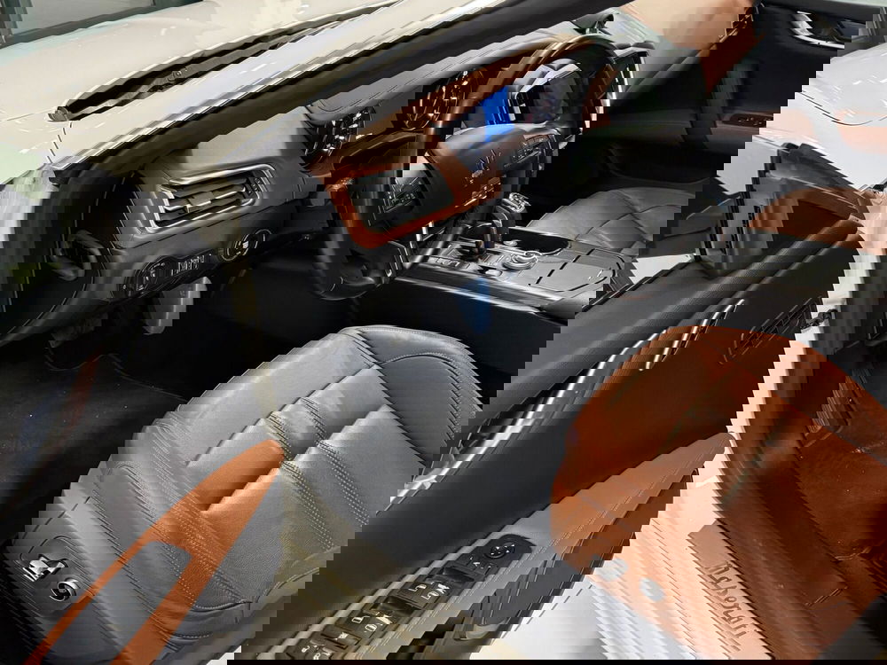 Maserati Ghibli usata a Reggio Emilia (10)