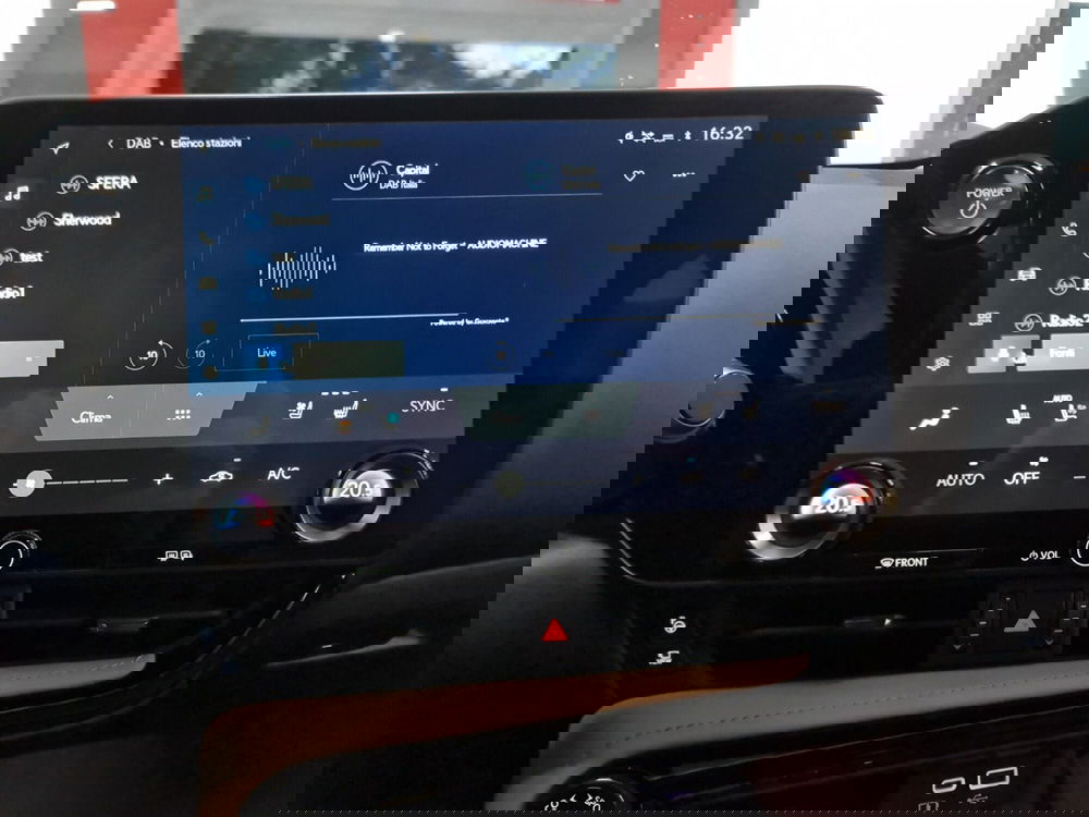 Lexus NX usata a Bologna (12)