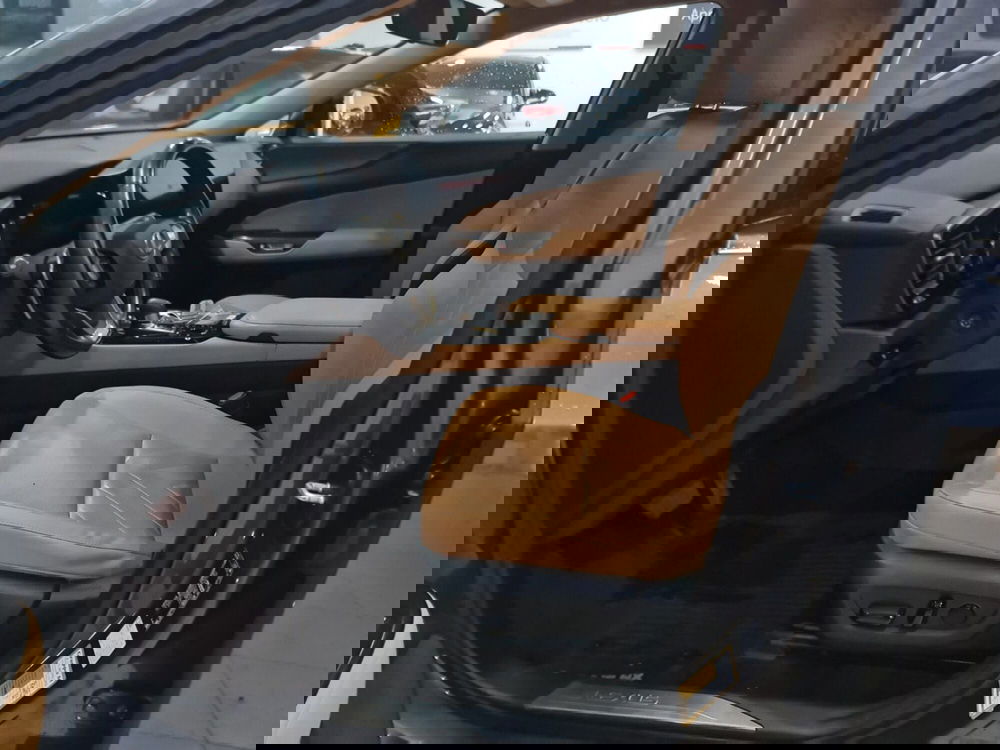 Lexus NX usata a Bologna (8)