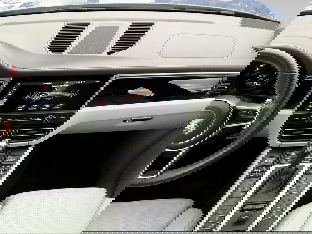 Porsche Macan usata a Pisa (9)