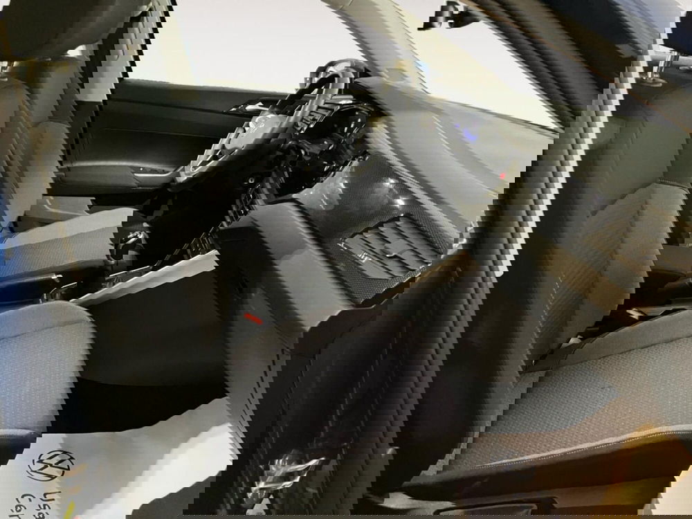 Volkswagen Taigo usata a Bologna (8)