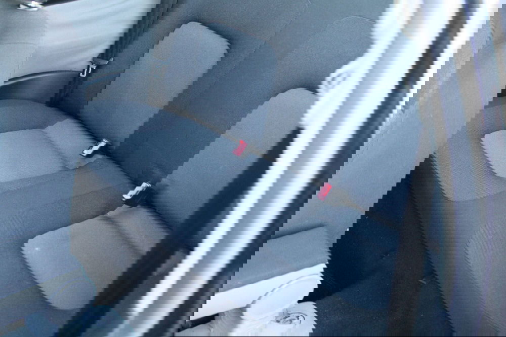 Volkswagen New Beetle usata a Pordenone (7)