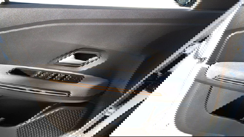 Dacia Sandero Stepway usata a Parma (19)