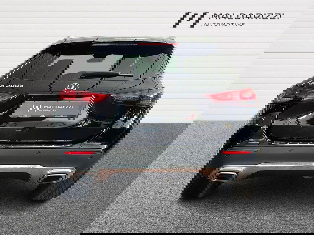 Mercedes-Benz GLA SUV usata a Bari (3)