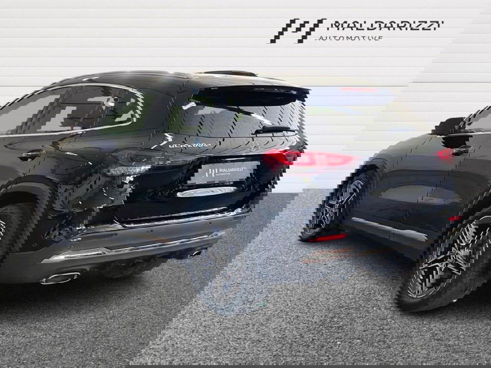 Mercedes-Benz GLA SUV usata a Bari (4)