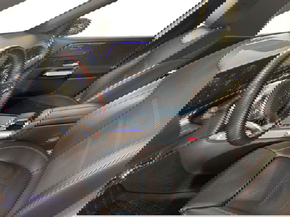 Mercedes-Benz GLB usata a Milano (10)