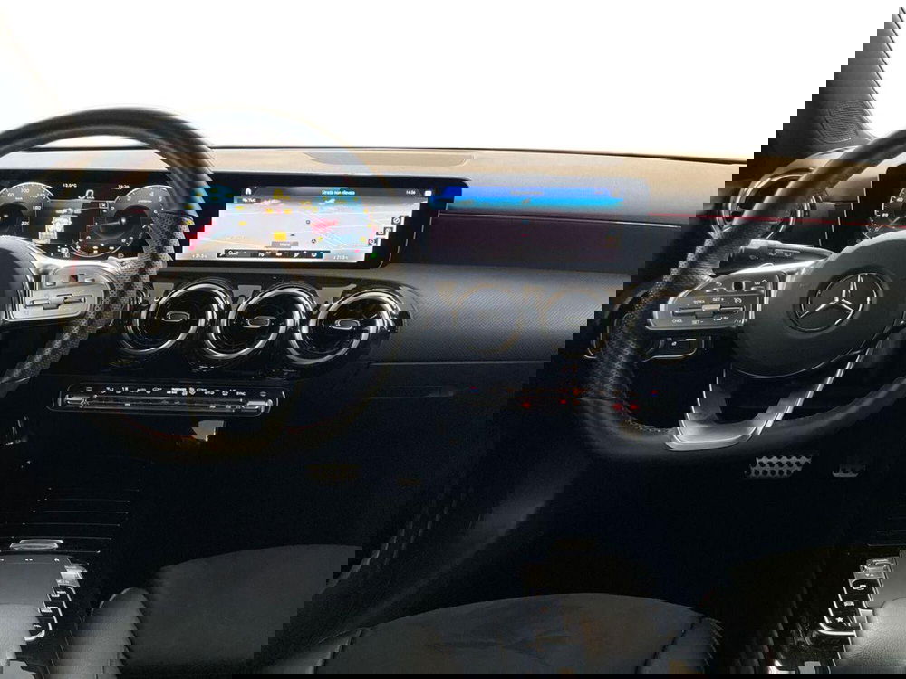 Mercedes-Benz Classe A usata a Milano (9)