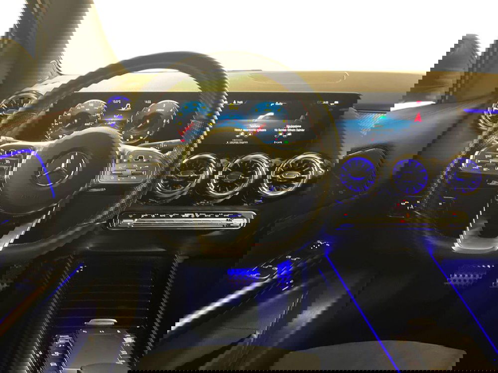 Mercedes-Benz GLA SUV usata a Milano (11)