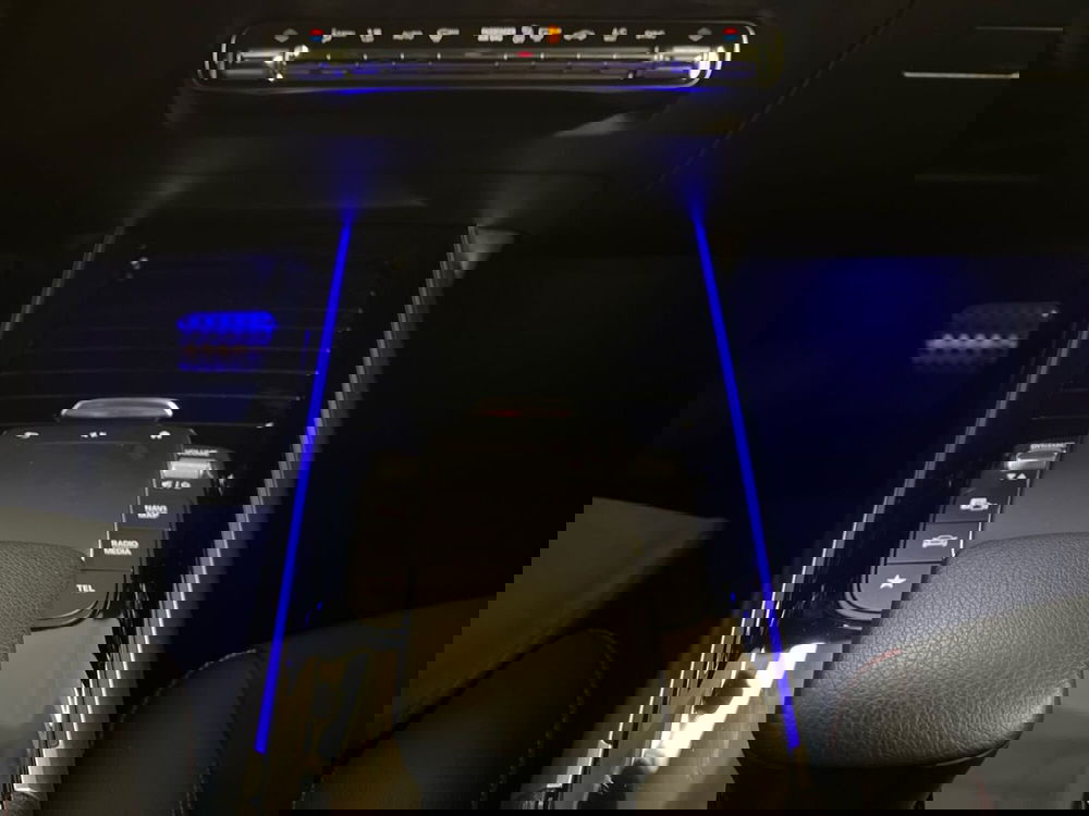 Mercedes-Benz GLA SUV usata a Milano (14)