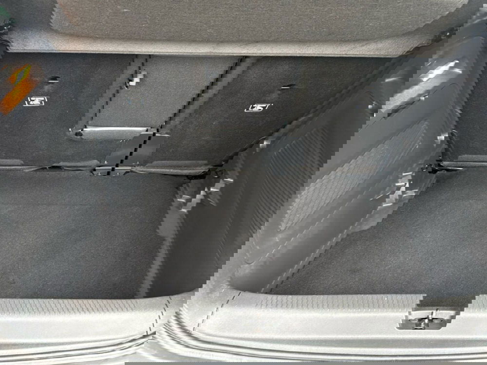 Opel Crossland X usata a Ferrara (19)