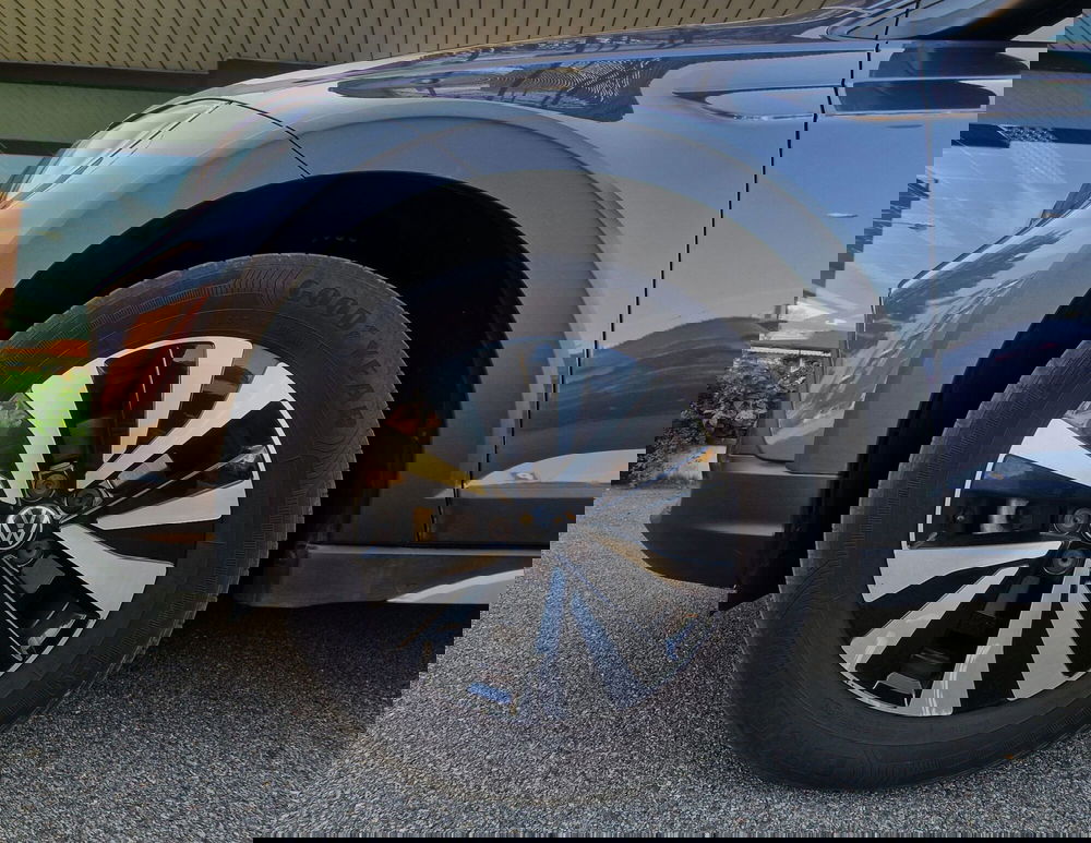 Volkswagen Taigo usata a Milano (14)