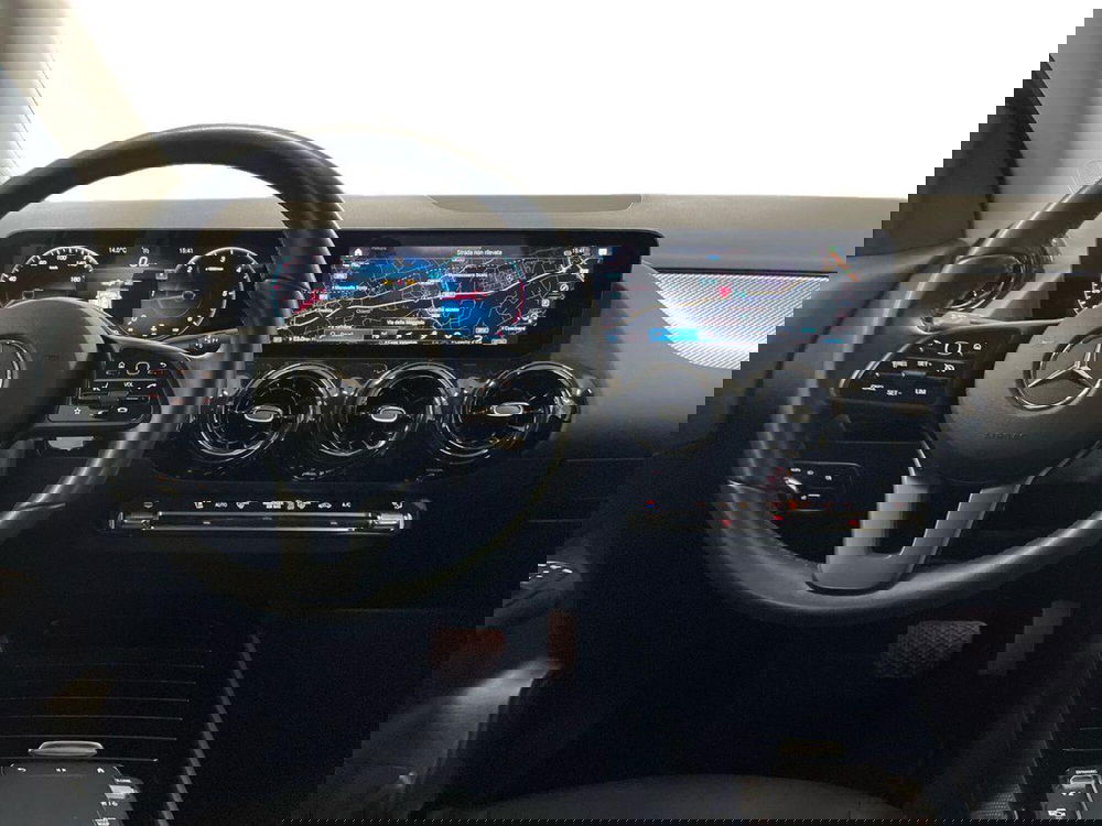 Mercedes-Benz GLA SUV usata a Macerata (11)