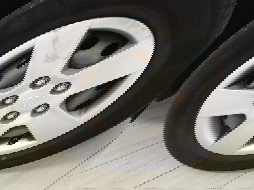 Kia Venga usata a Torino (7)