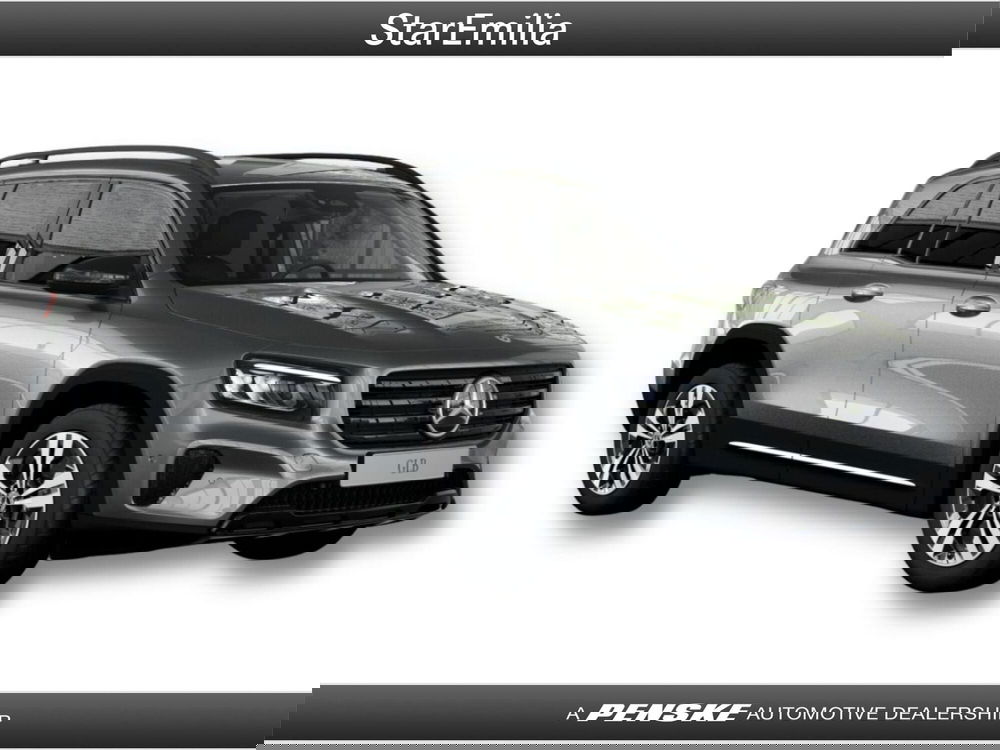 Mercedes-Benz GLB nuova a Bologna