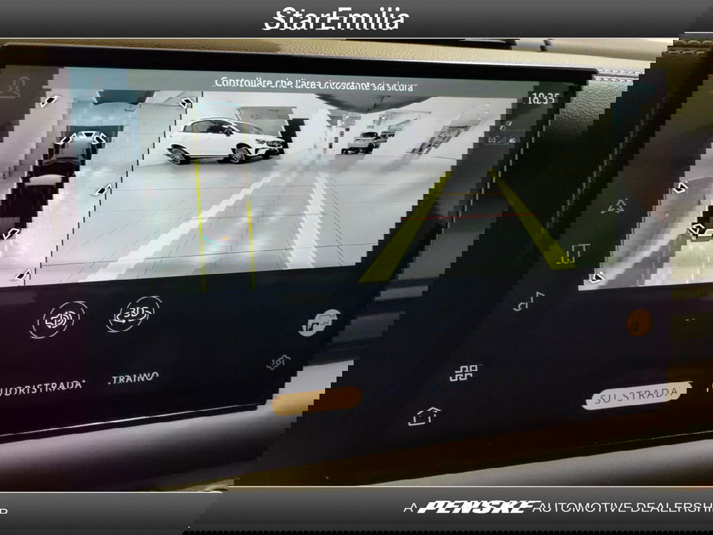 Land Rover Defender usata a Ferrara (14)